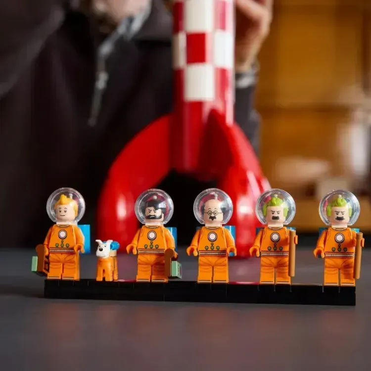 Razzo lunare di Tintin® 21367 | Ideas | LEGO® Shop ufficiale IT
